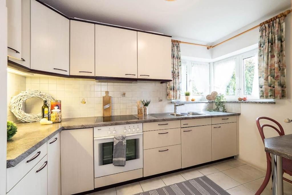 Ferienwohnung Julija Riedheim Hilzingen Exterior foto